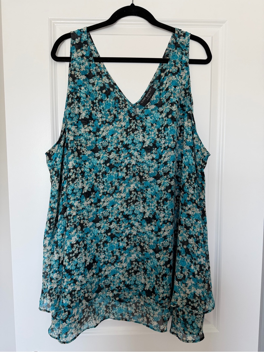 Lane Bryant Teal Floral V-Neck Sleeveless Top
